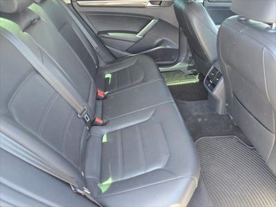 2017 Volkswagen Passat 1.8T SE