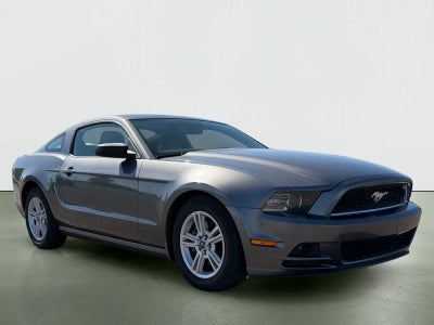 2014 Ford Mustang V6