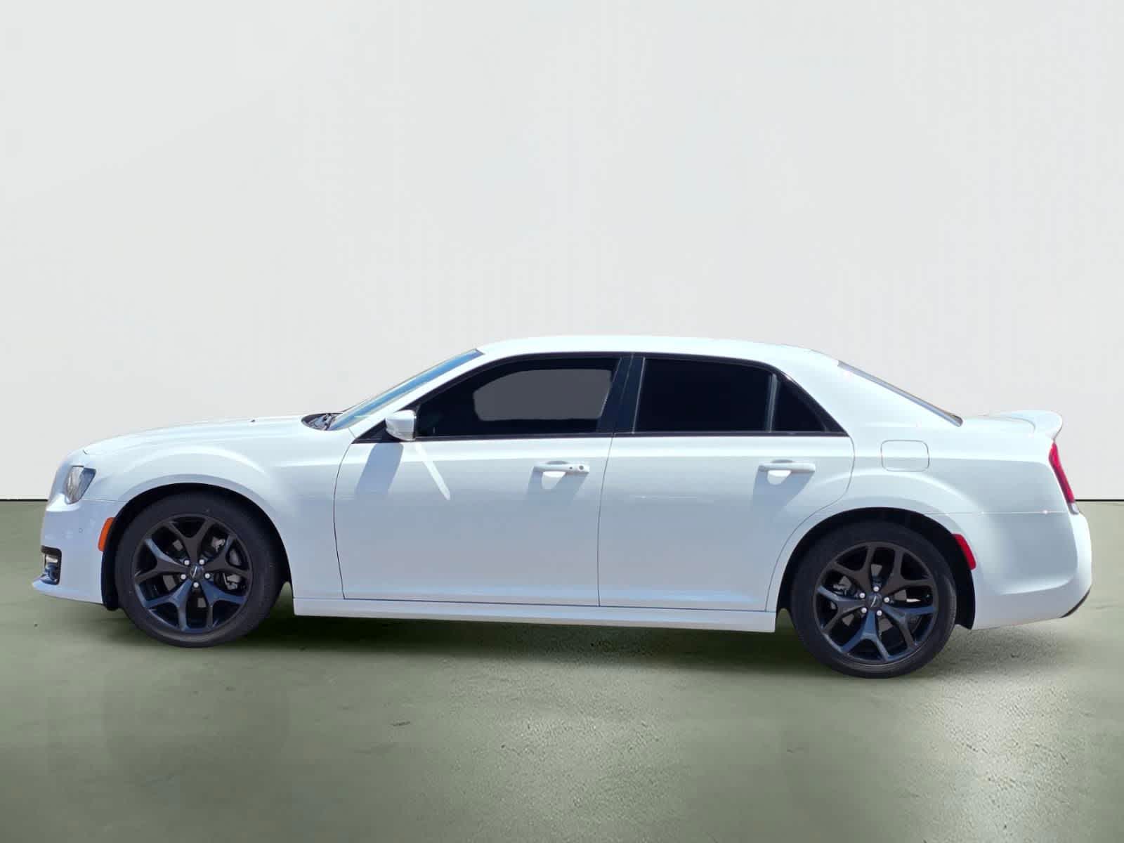 2021 Chrysler 300 300S