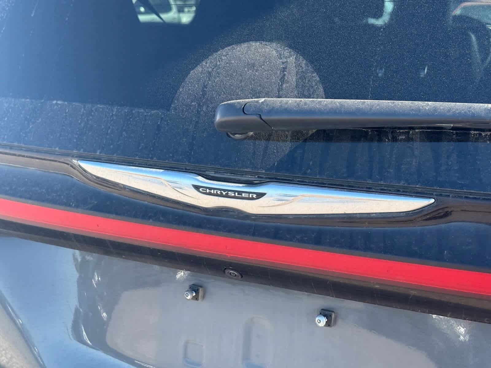 2025 Chrysler Pacifica Select