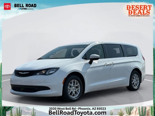 2022 Chrysler Voyager LX