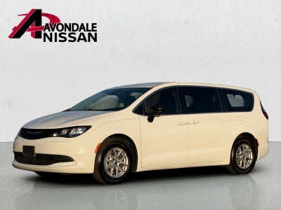 2024 Chrysler Voyager LX