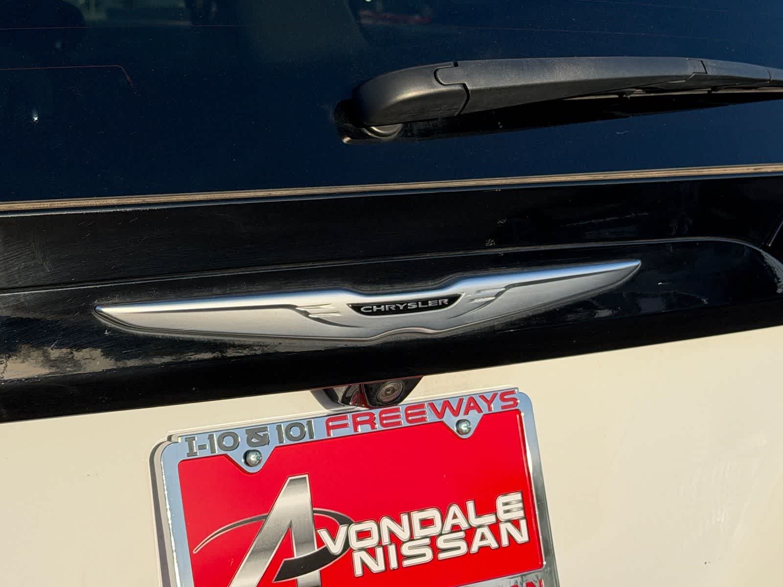 2024 Chrysler Voyager LX
