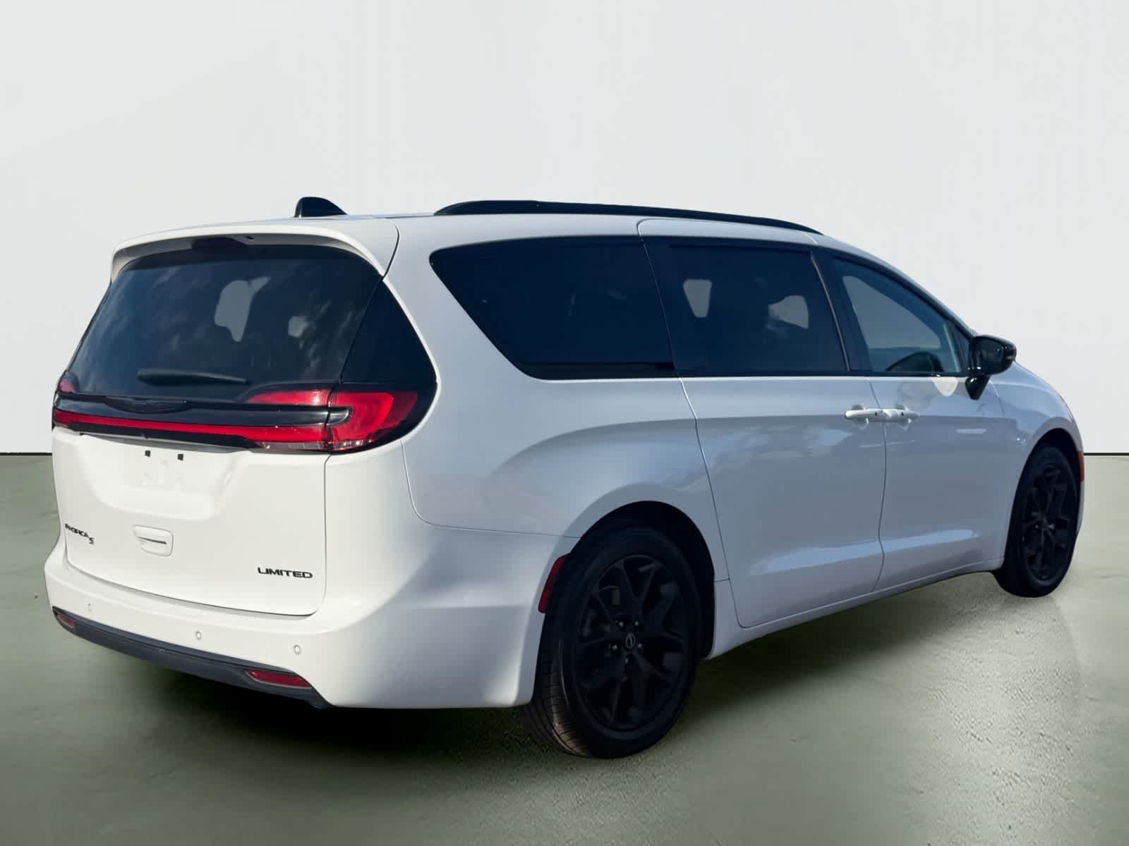 2025 Chrysler Pacifica Limited