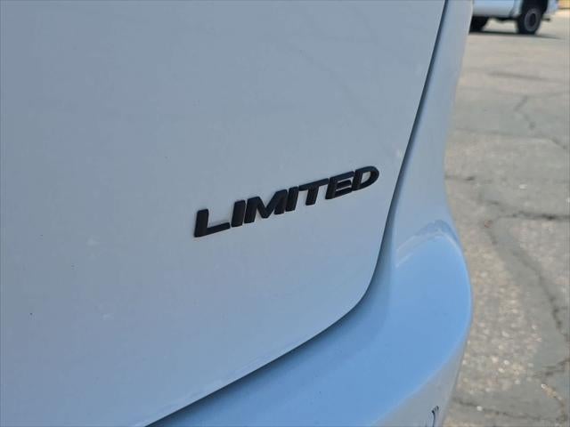2025 Chrysler Pacifica Limited
