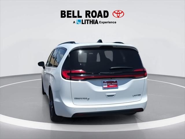 2025 Chrysler Pacifica Limited