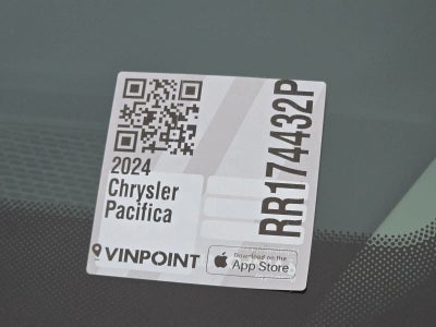 2024 Chrysler Pacifica Hybrid Select