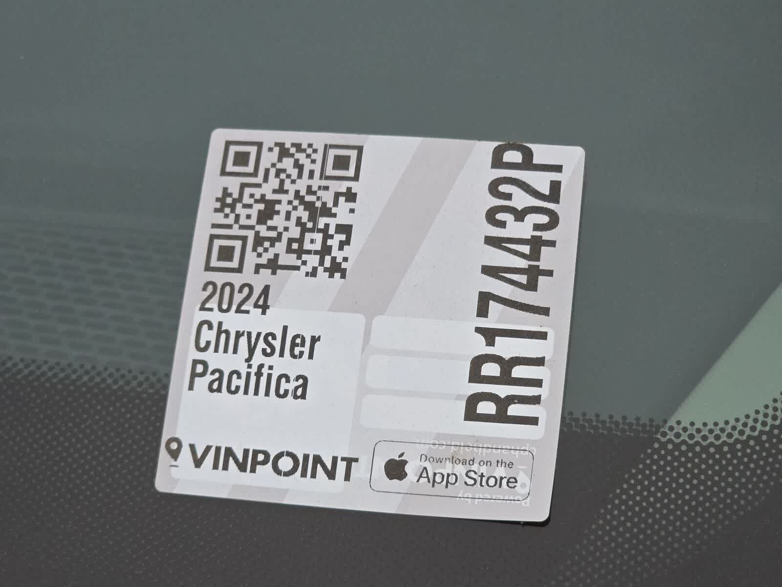 2024 Chrysler Pacifica Hybrid Select