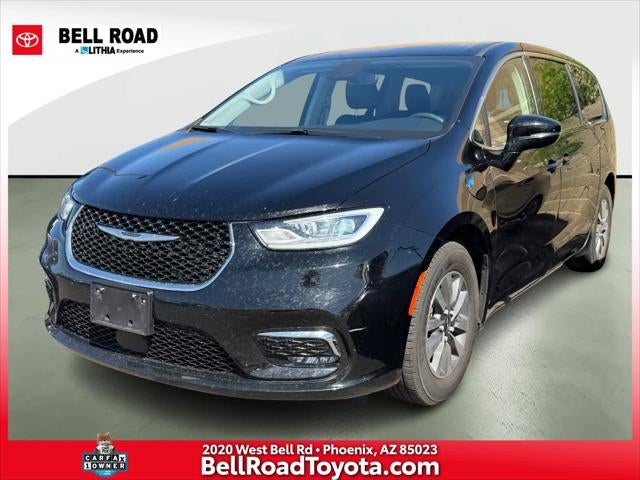 2024 Chrysler Pacifica Hybrid Select