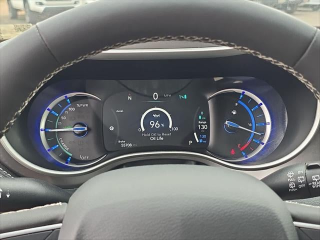 2024 Chrysler Pacifica Hybrid Select