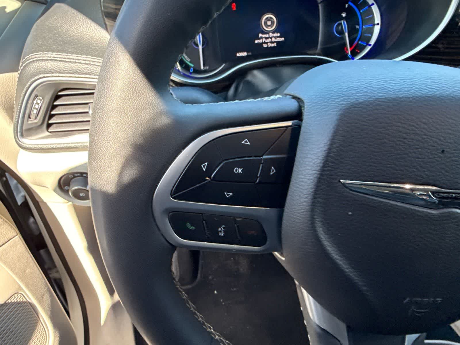 2023 Chrysler Pacifica Hybrid Limited