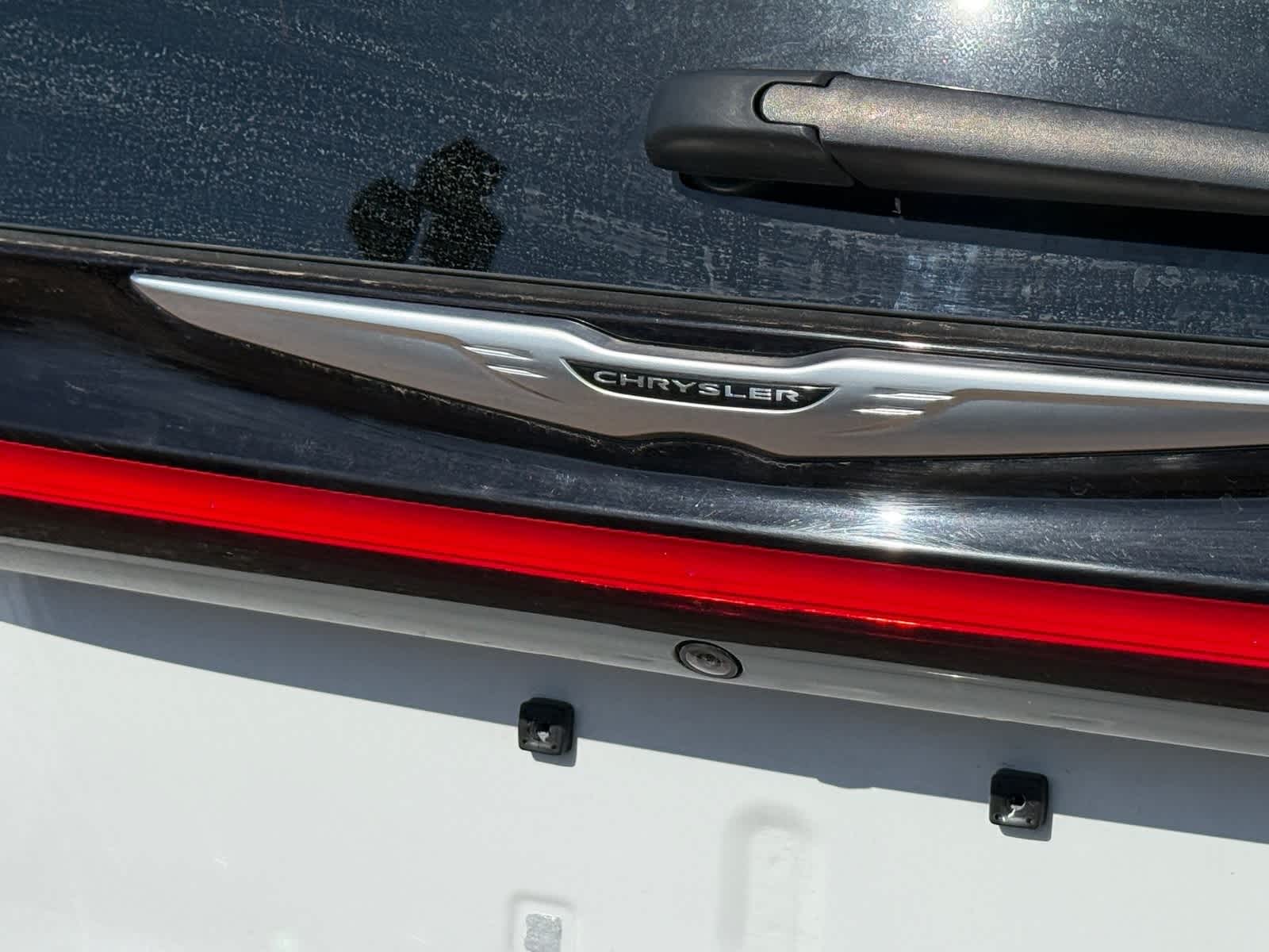 2023 Chrysler Pacifica Hybrid Limited