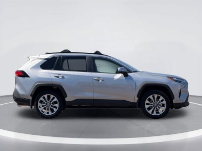 2025 Toyota RAV4 XLE Premium