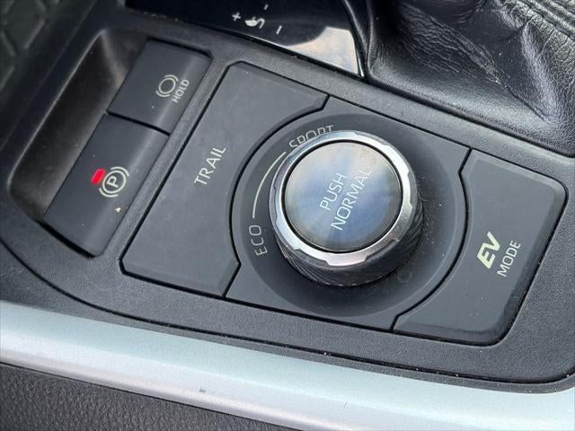 2020 Toyota RAV4 Hybrid XSE