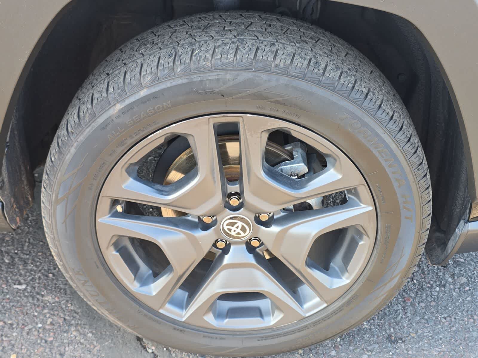 2024 Toyota RAV4 Adventure