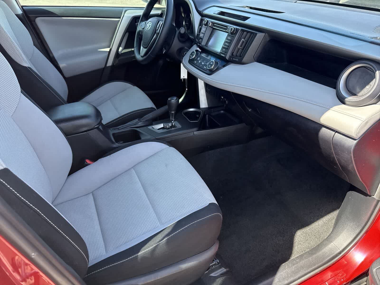 2016 Toyota RAV4 XLE