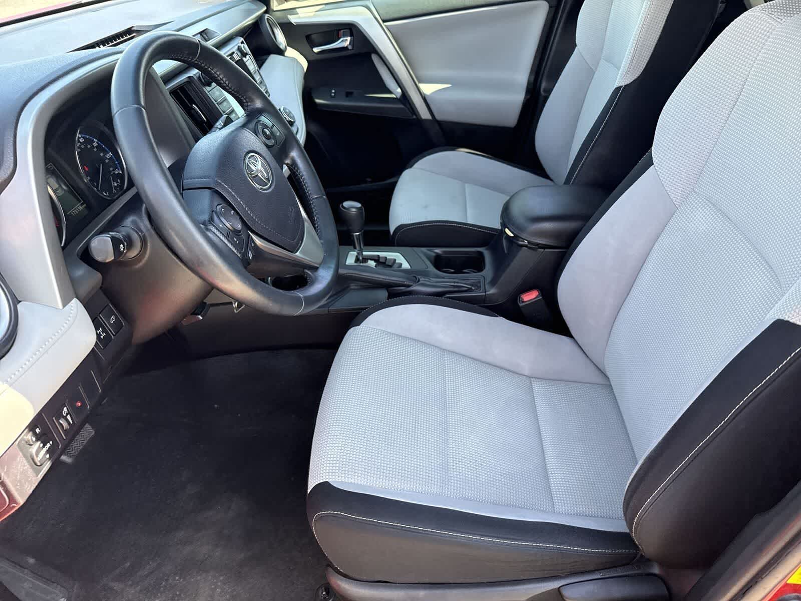 2016 Toyota RAV4 XLE