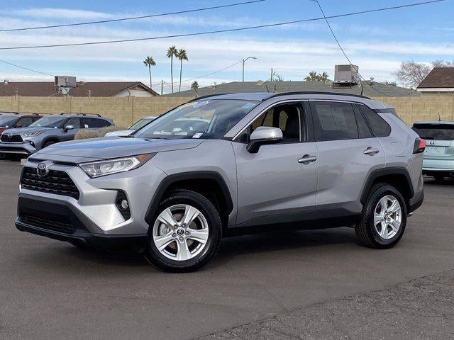 2020 Toyota RAV4 XLE