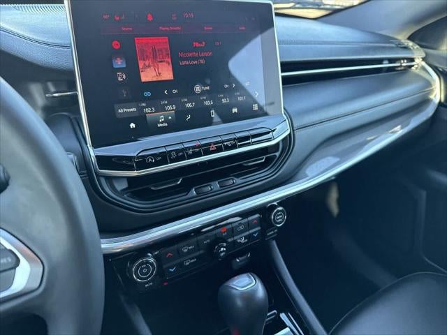 2023 Jeep Compass (RED) Edition