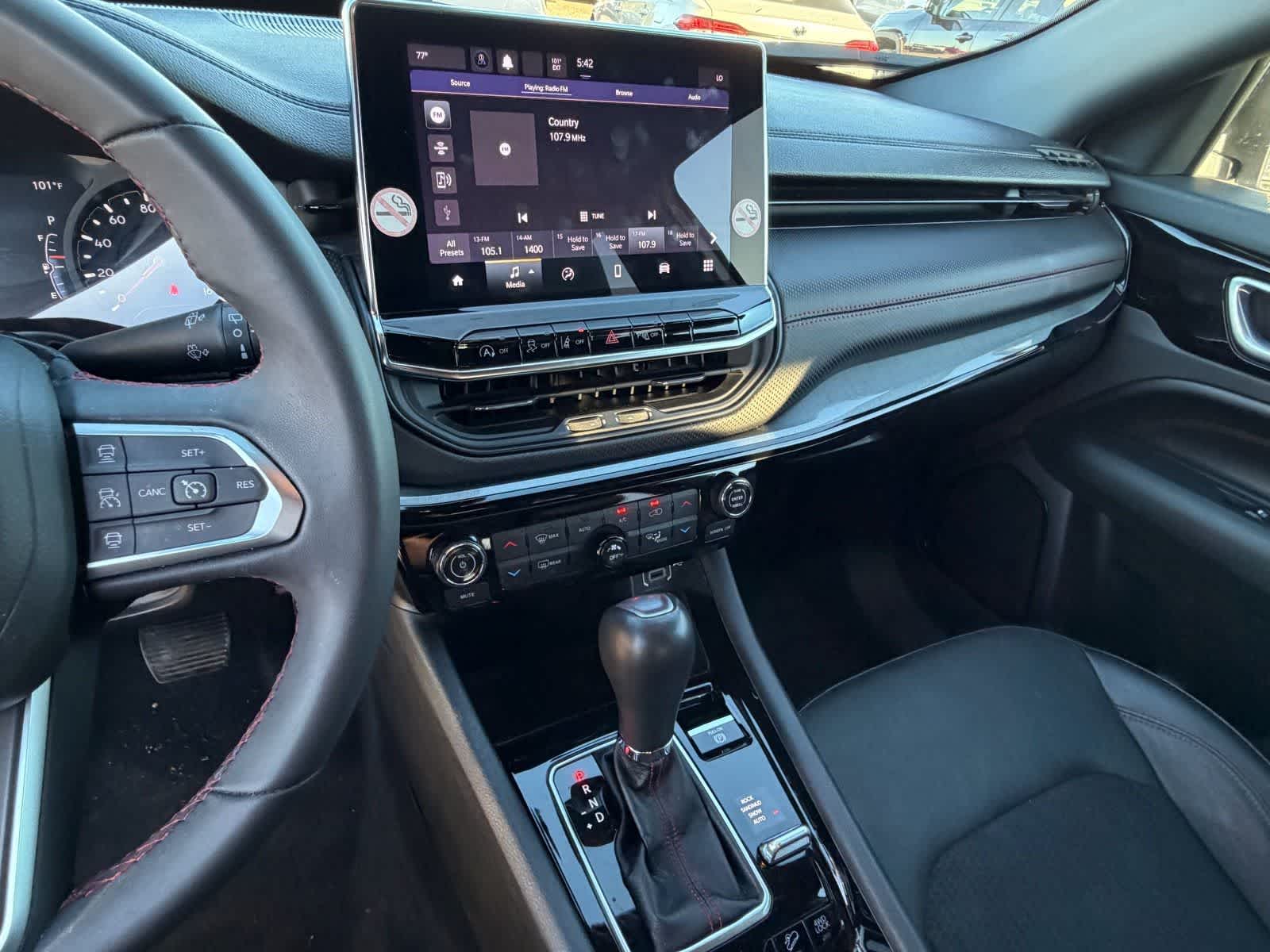 2024 Jeep Compass Trailhawk