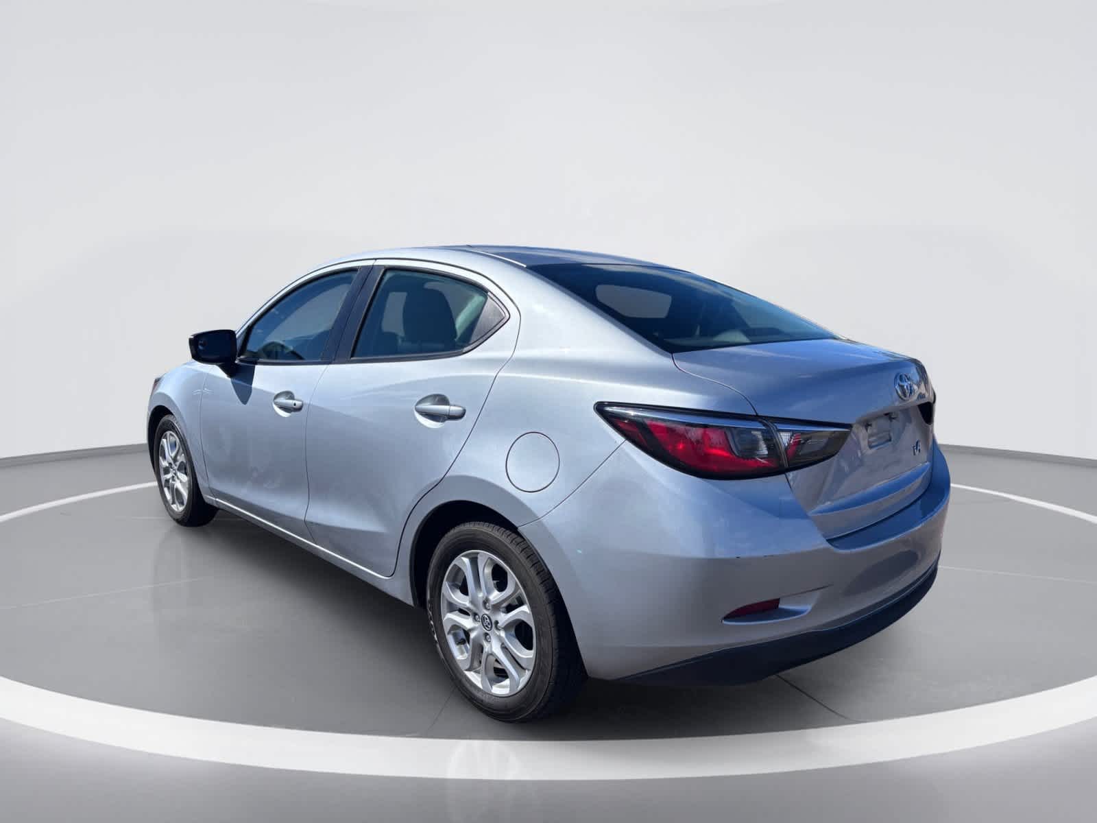 2018 Toyota Yaris iA Auto (Natl)