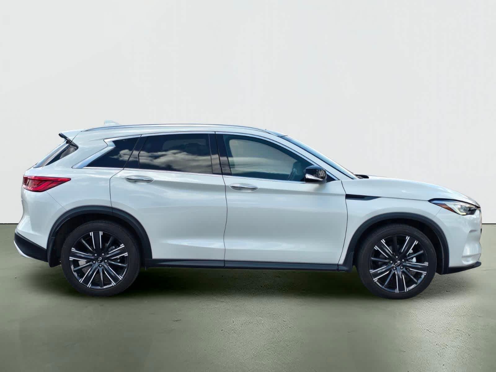 2021 INFINITI QX50 LUXE