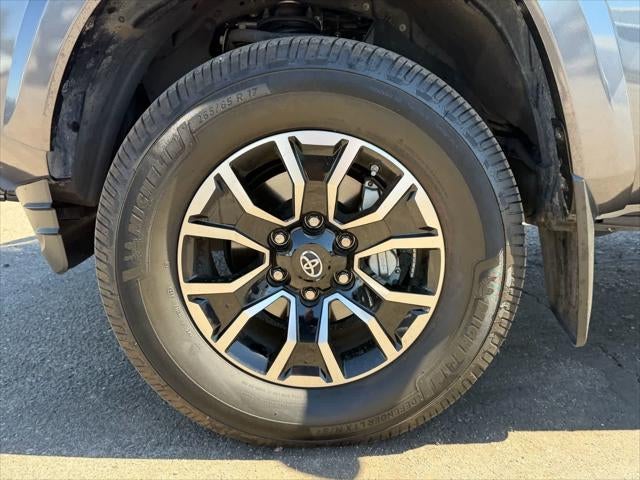 2020 Toyota Tacoma TRD Sport