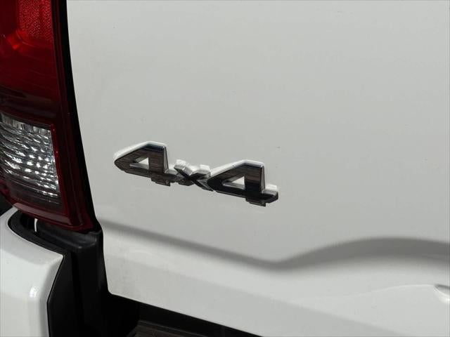 2022 Toyota Tacoma SR