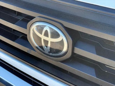 2022 Toyota Tacoma SR