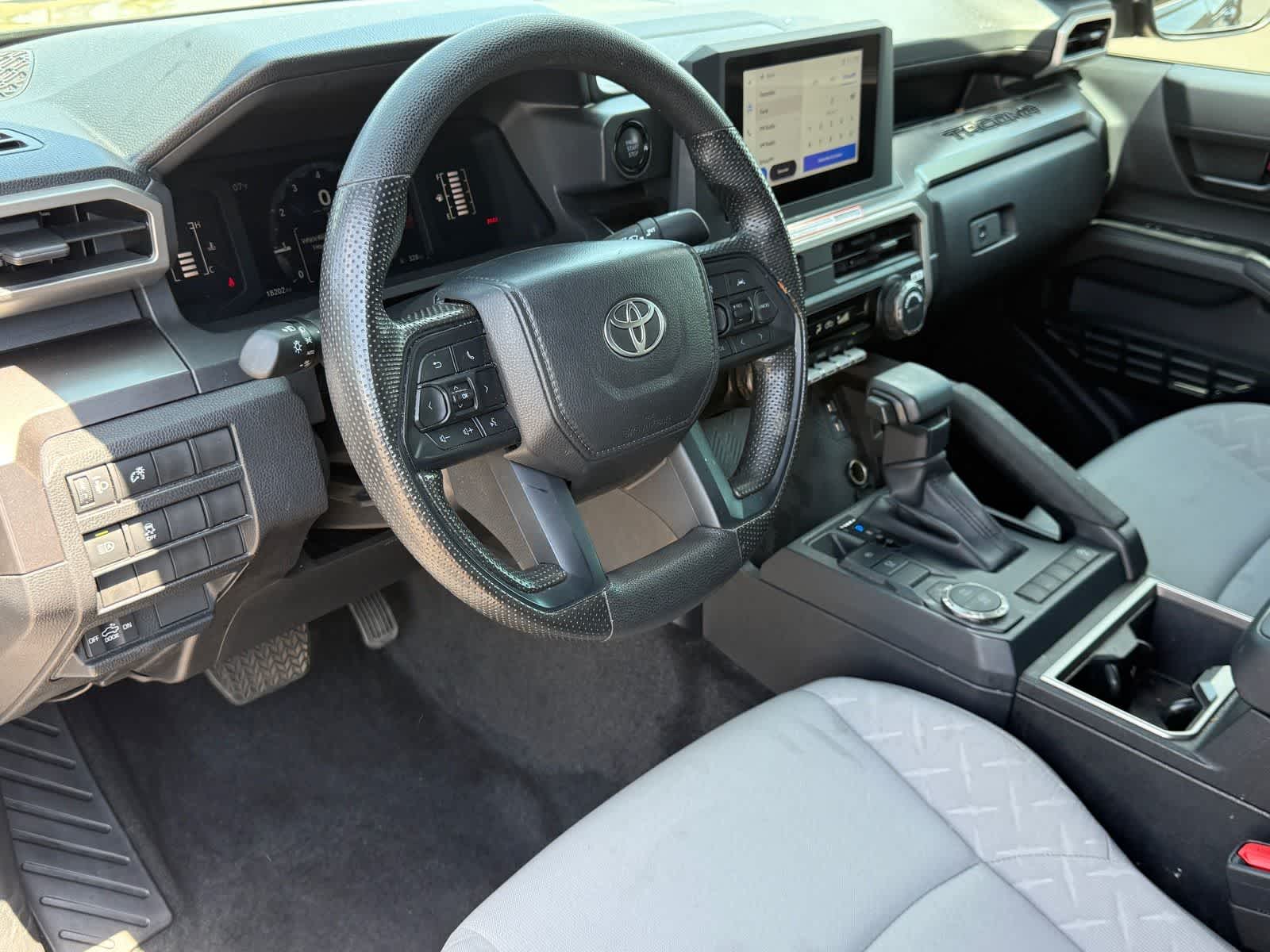 2025 Toyota Tacoma SR5