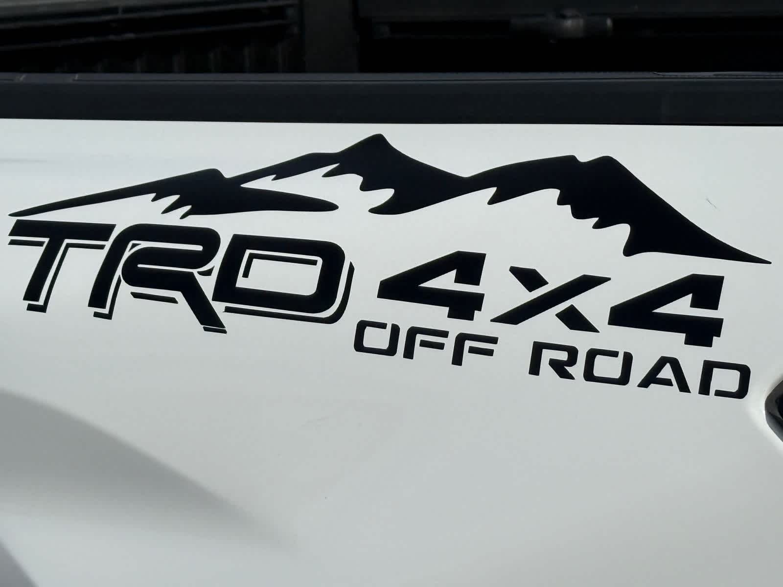 2024 Toyota Tacoma SR5