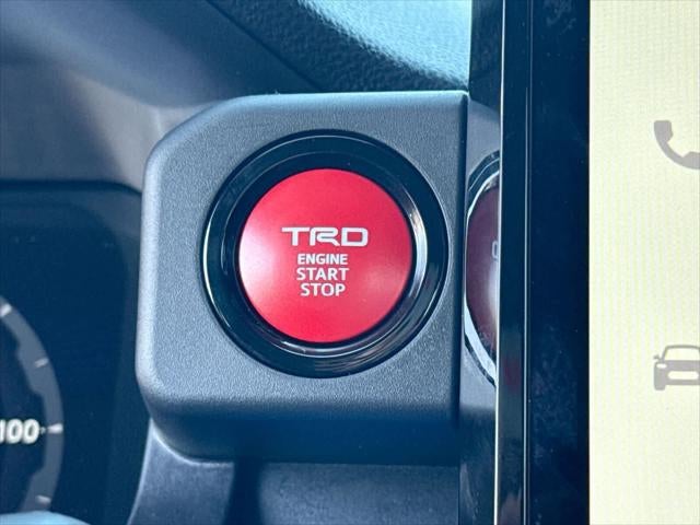 2025 Toyota Tacoma SR5 - Photo 68