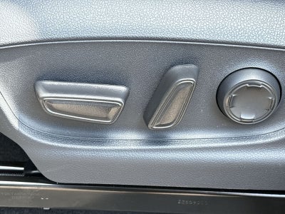 2025 Toyota Tacoma Limited Hybrid