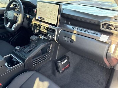 2025 Toyota Tacoma TRD Sport Hybrid