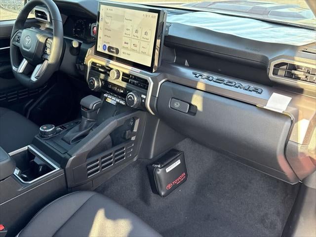 2025 Toyota Tacoma TRD Sport Hybrid