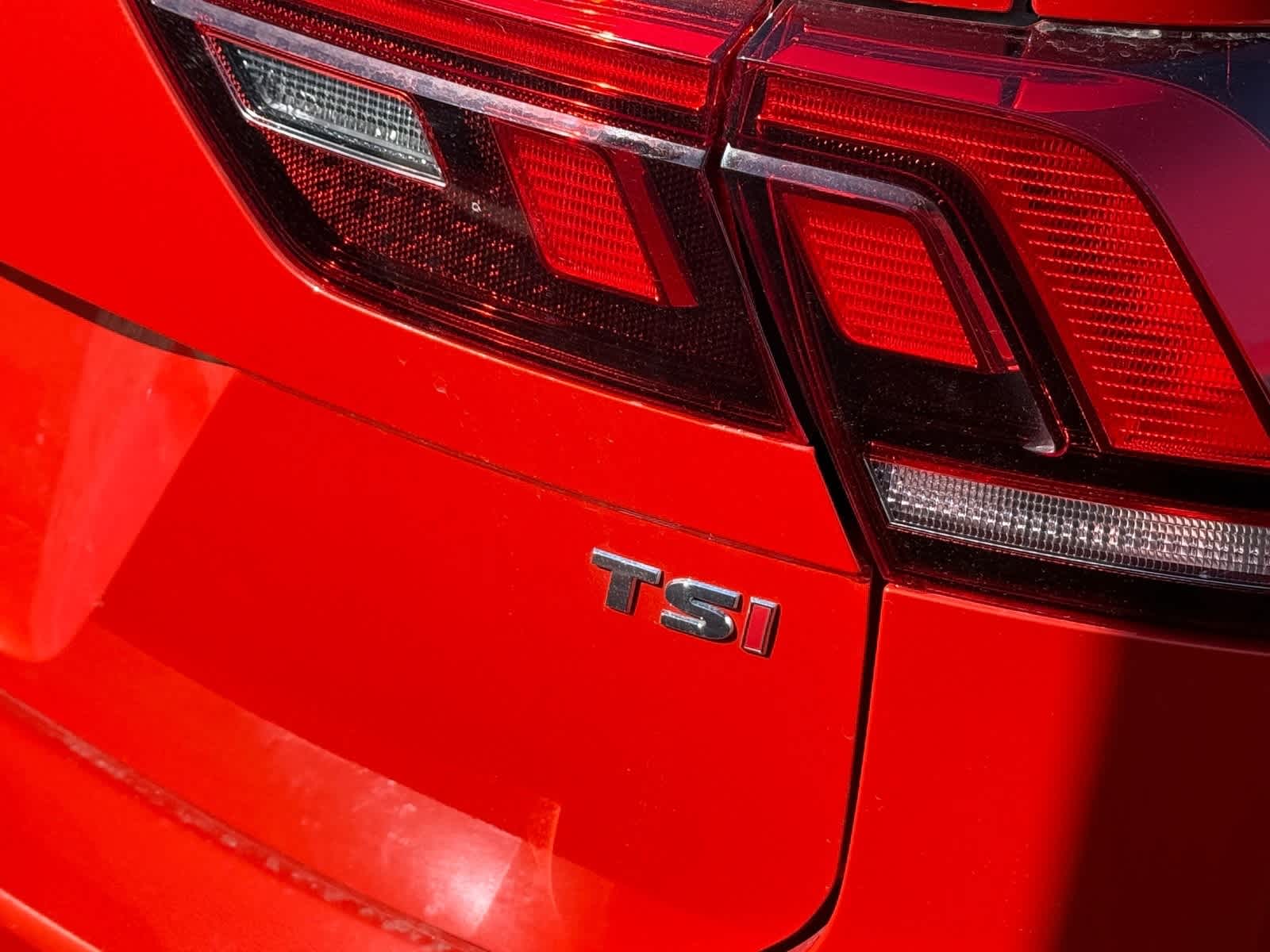 2018 Volkswagen Tiguan S