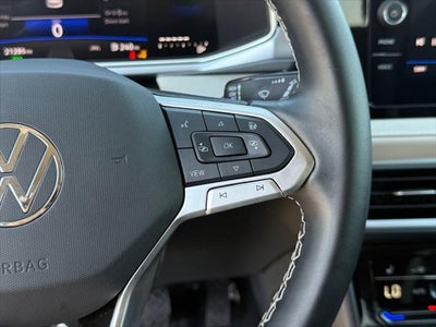 2025 Volkswagen Taos SE