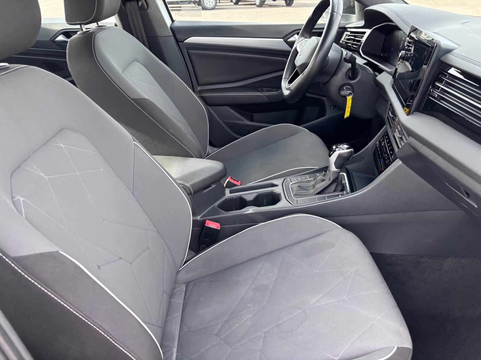 2025 Volkswagen Jetta Sport