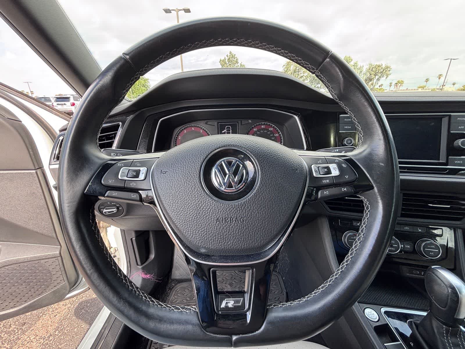 2021 Volkswagen Jetta R-Line