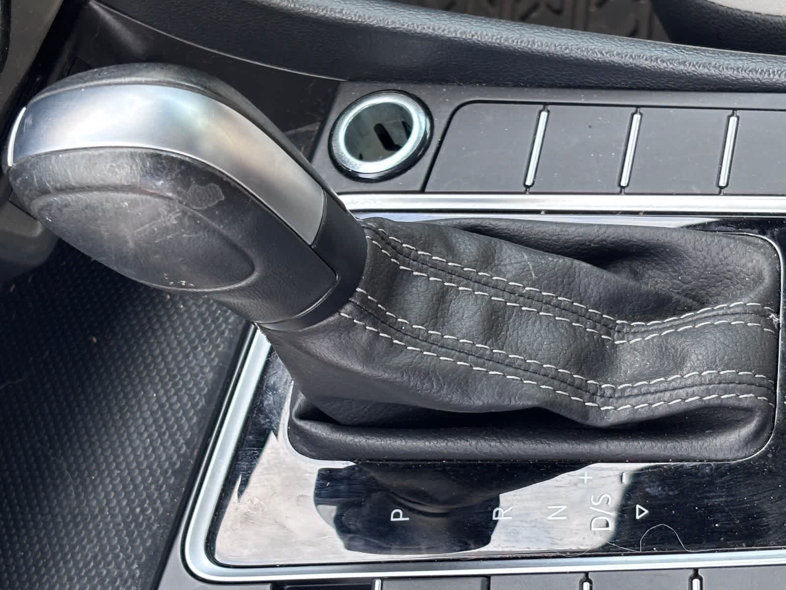 2021 Volkswagen Jetta R-Line