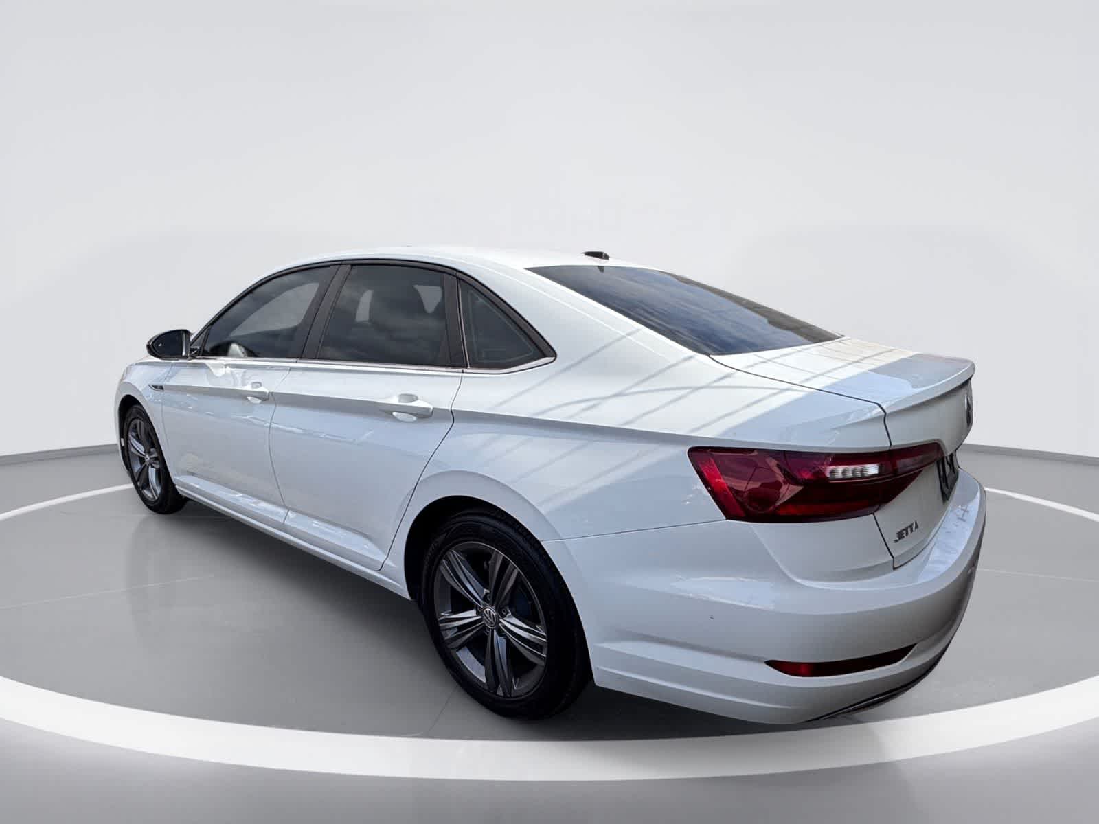2021 Volkswagen Jetta R-Line
