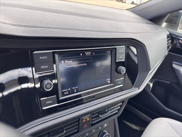 2021 Volkswagen Jetta R-Line