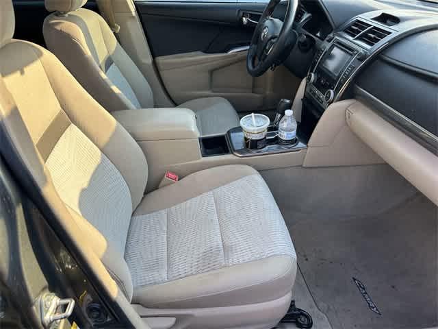 2014 Toyota Camry Hybrid LE