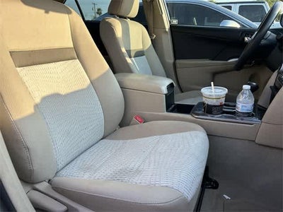 2014 Toyota Camry Hybrid LE