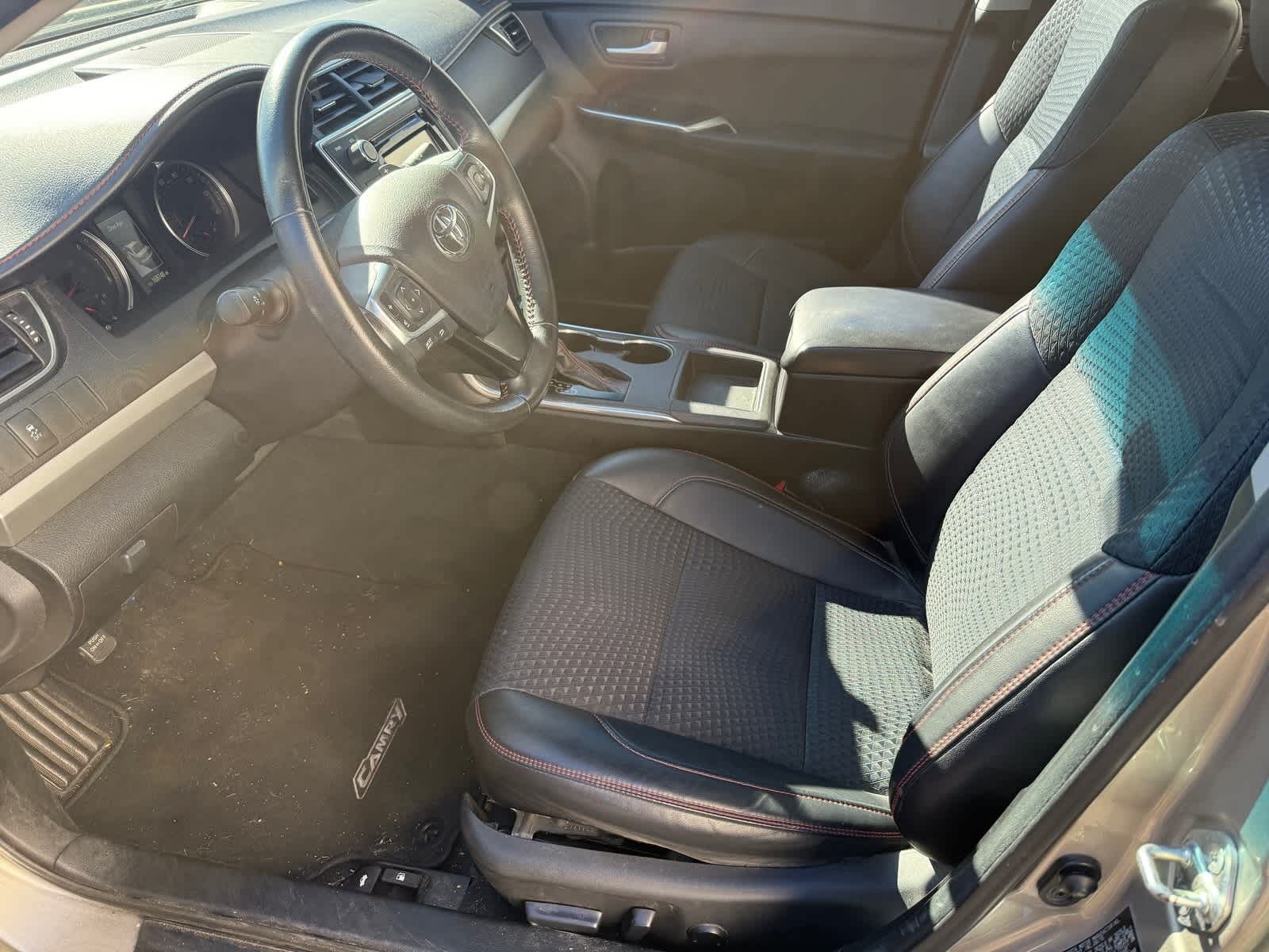 2015 Toyota Camry SE