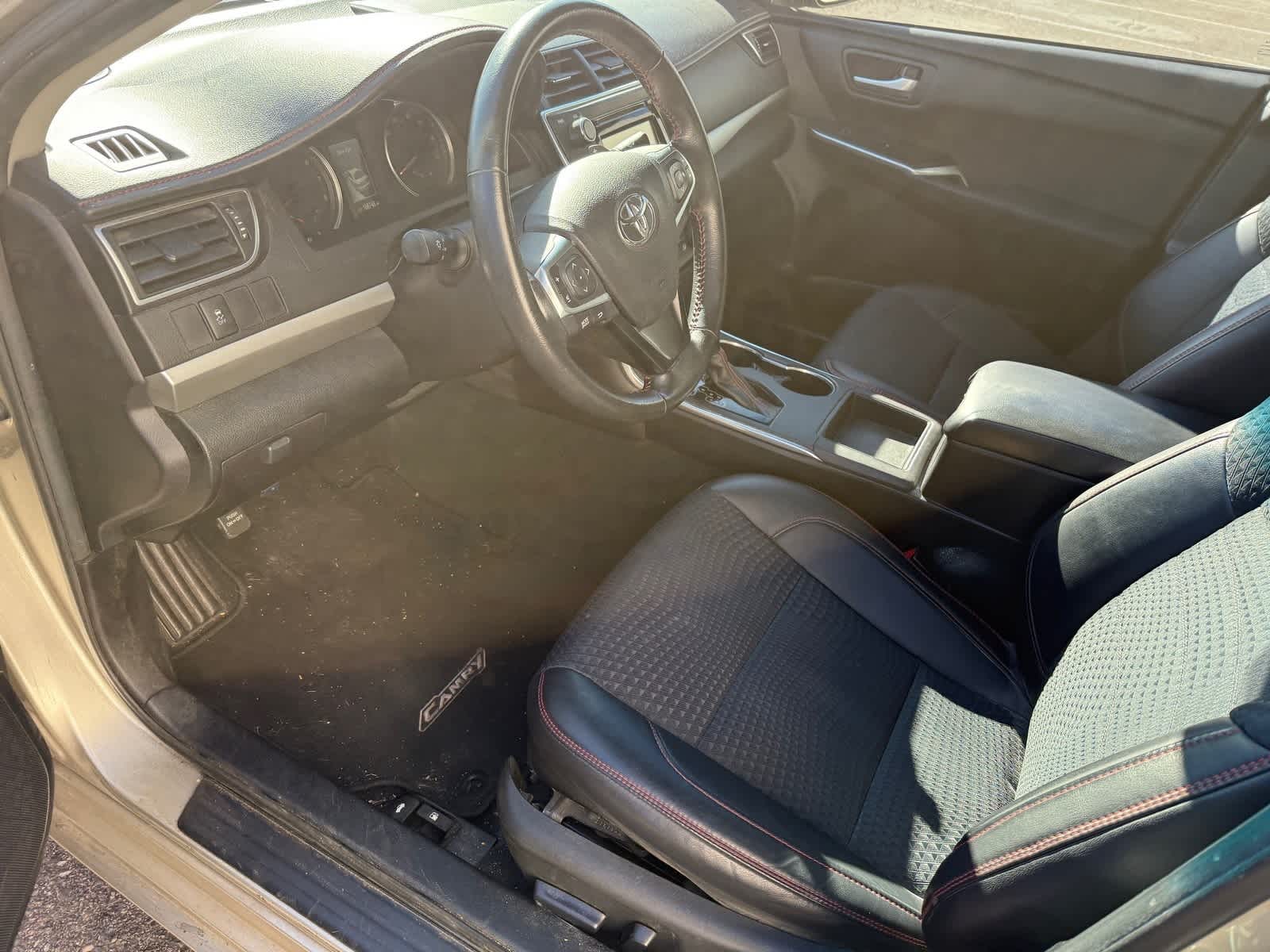 2015 Toyota Camry SE