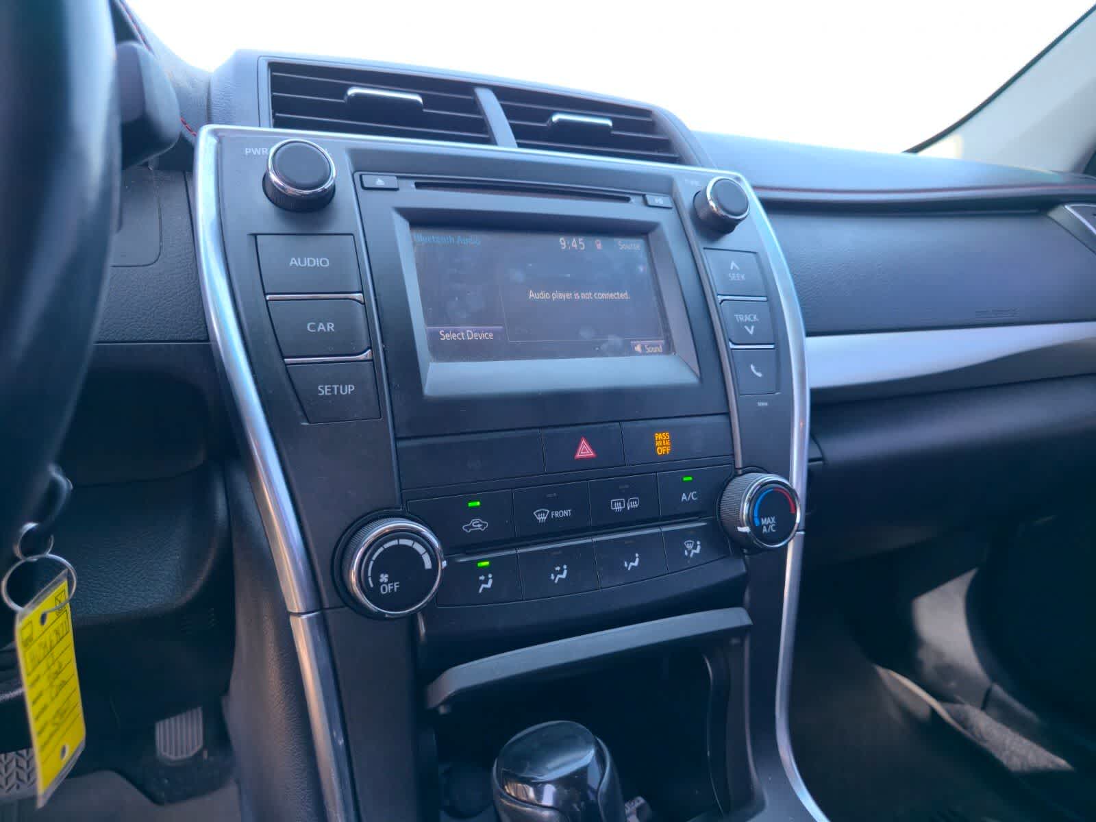 2017 Toyota Camry SE