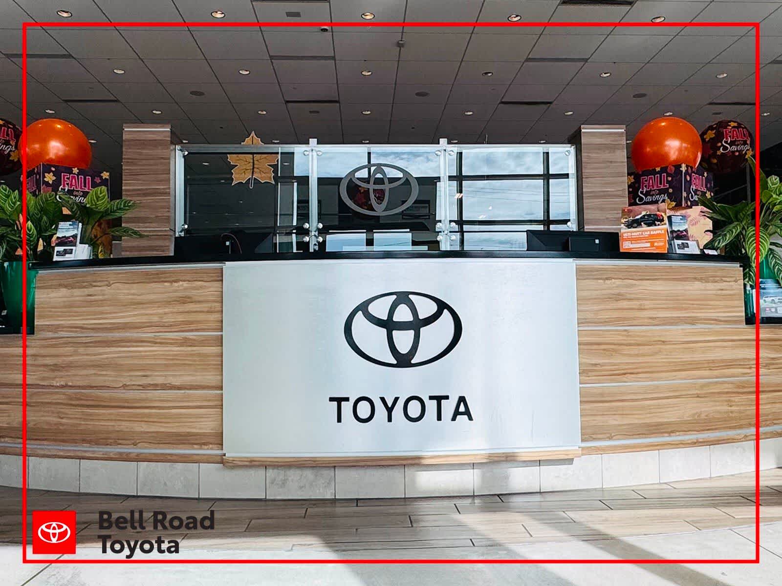 2024 Toyota Camry Hybrid LE