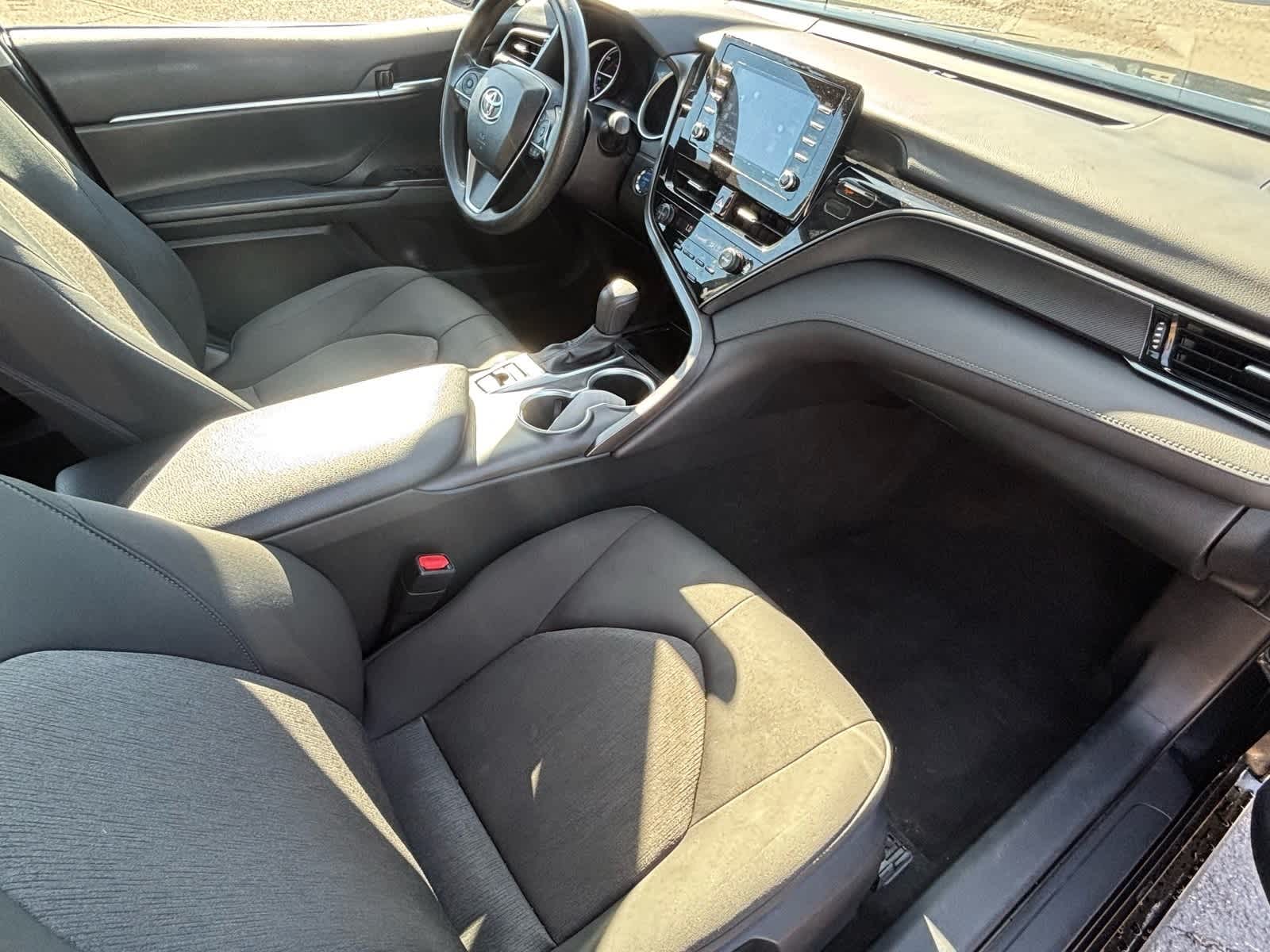 2024 Toyota Camry Hybrid LE