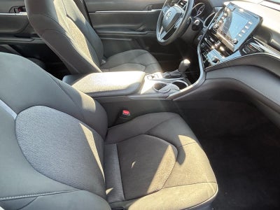 2024 Toyota Camry Hybrid LE